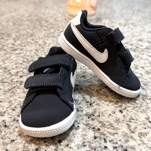 Nike toddler shoes